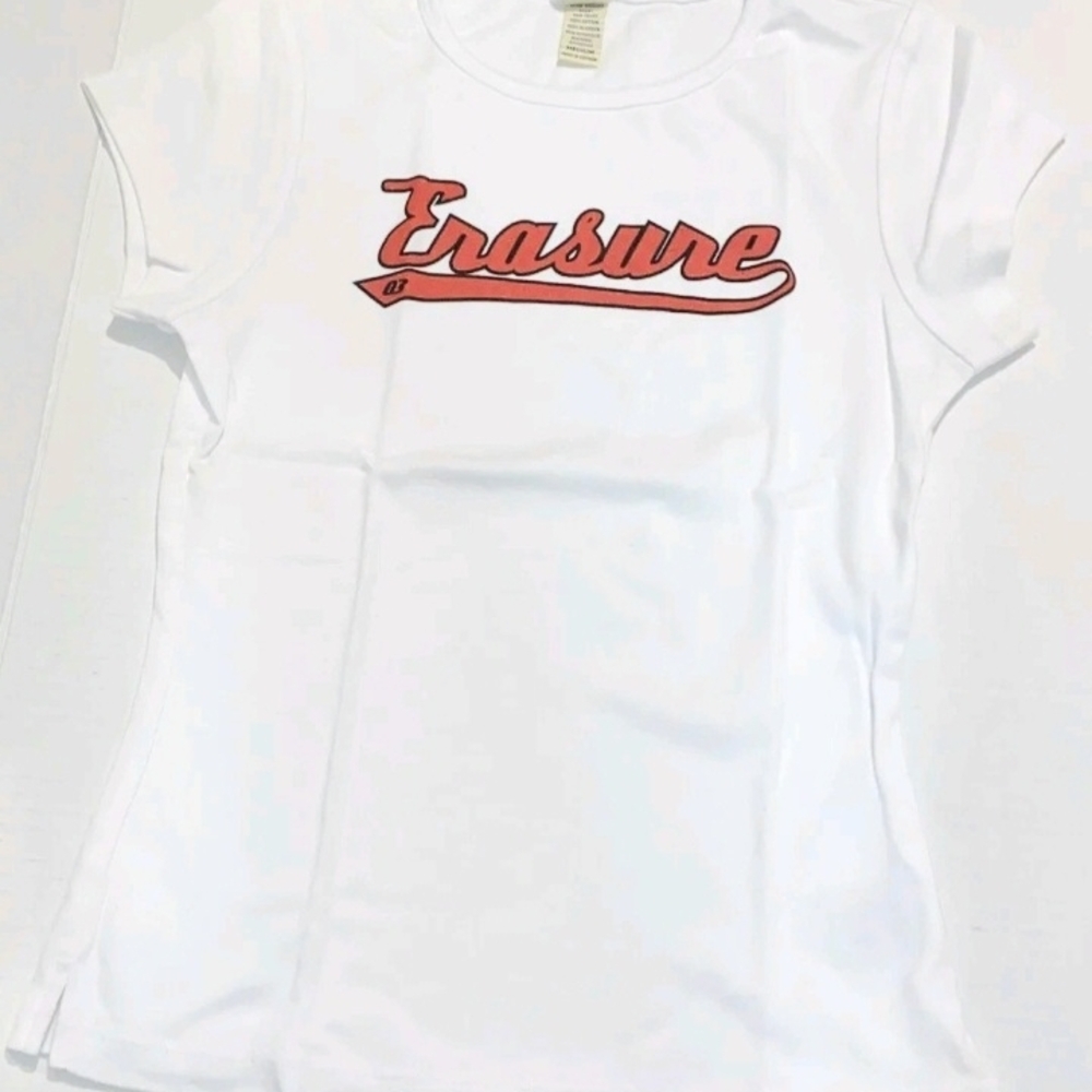 Vintage New old stock
Erasure T-shirt Women Junior Baby Doll 80's Rock Tee